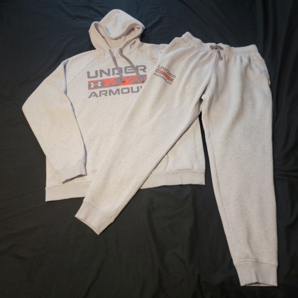 Under Armour Light Gray Tracksuit( Both Included)